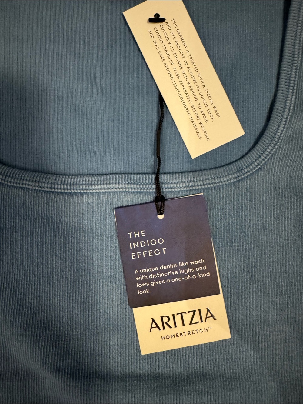 Aritzia Ribbed Tank Top - Picture 2 of 3